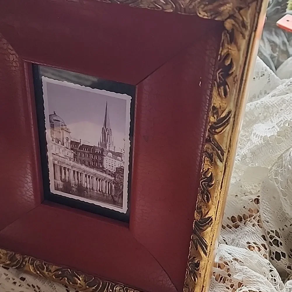 Distressed Faux & Brushed Gold Frame